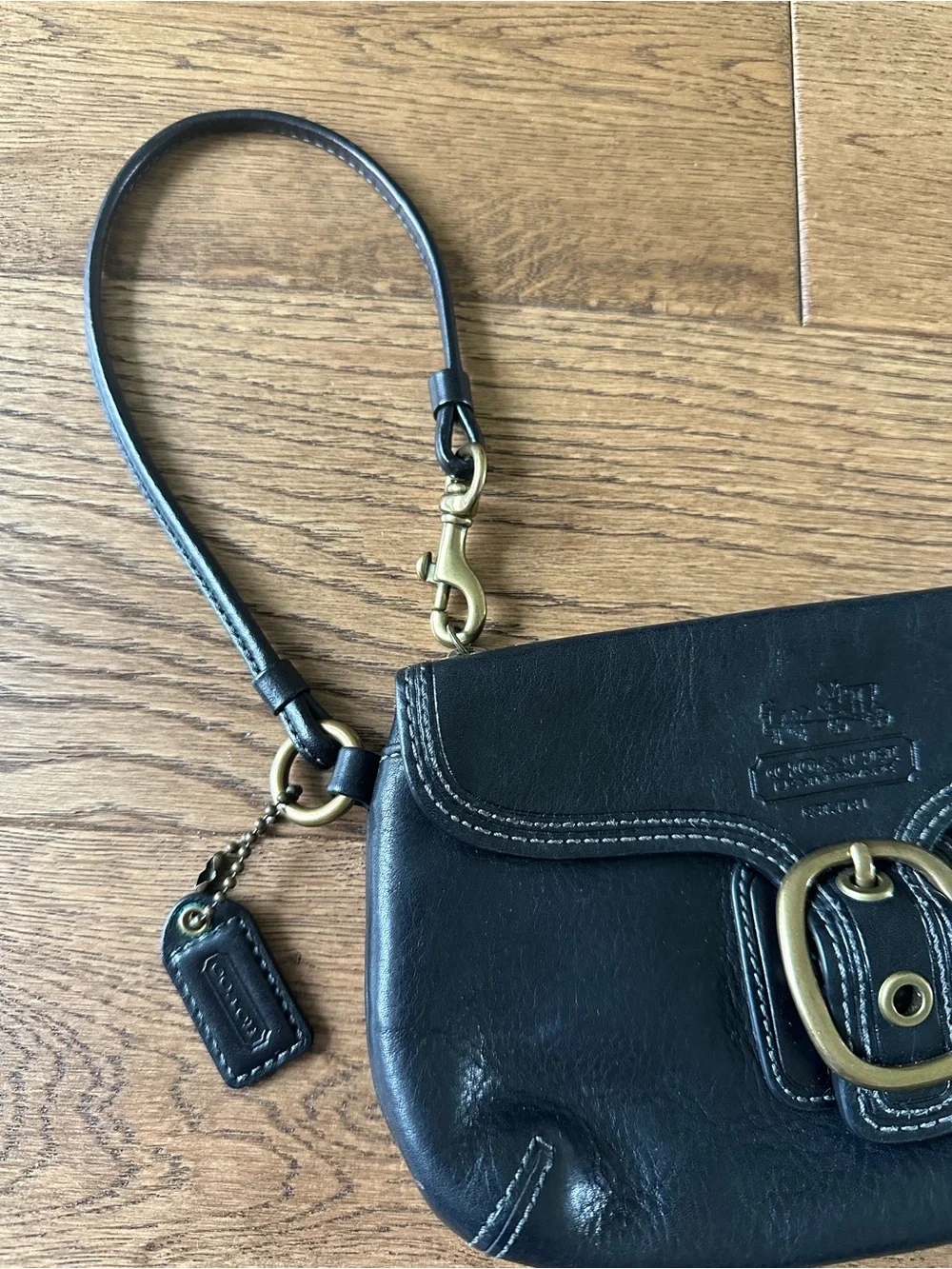 Vintage Coach Bleeker Wristlet Wallet Black Leather